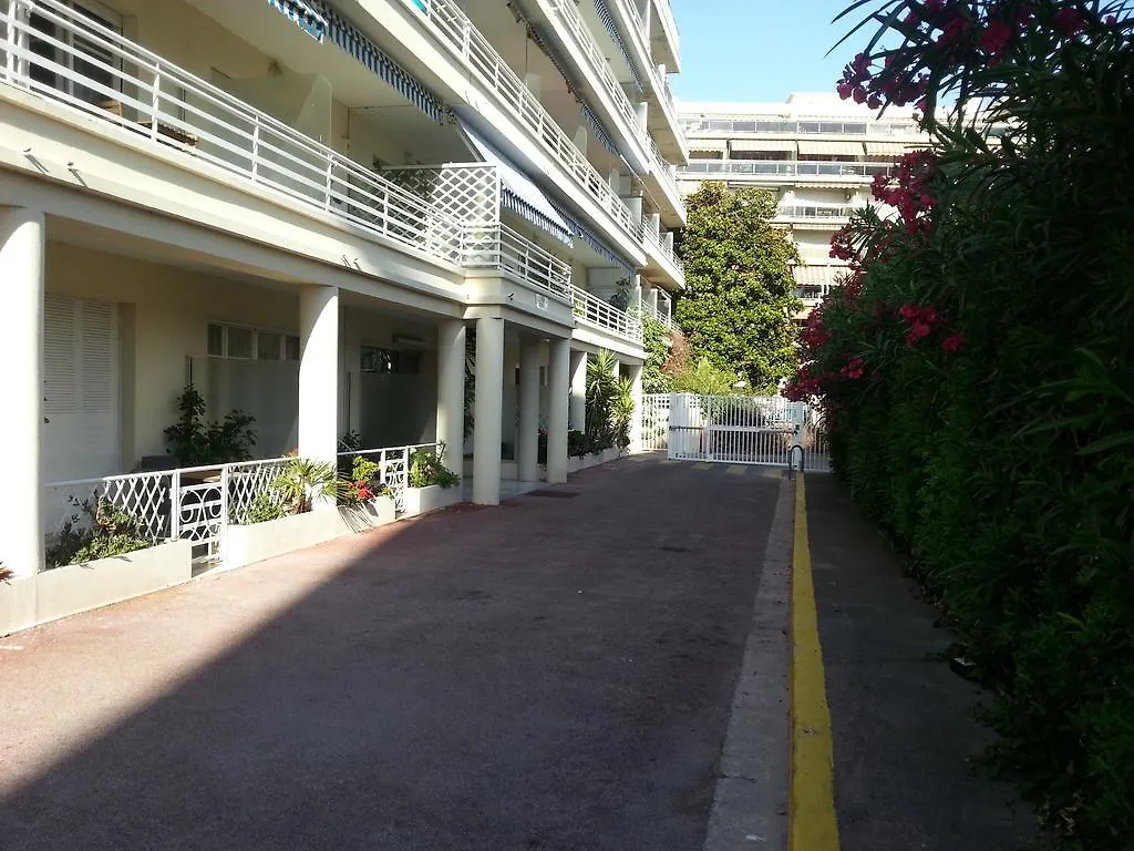 Appartement Le Palais du Tropique à Juan-les-Pins
